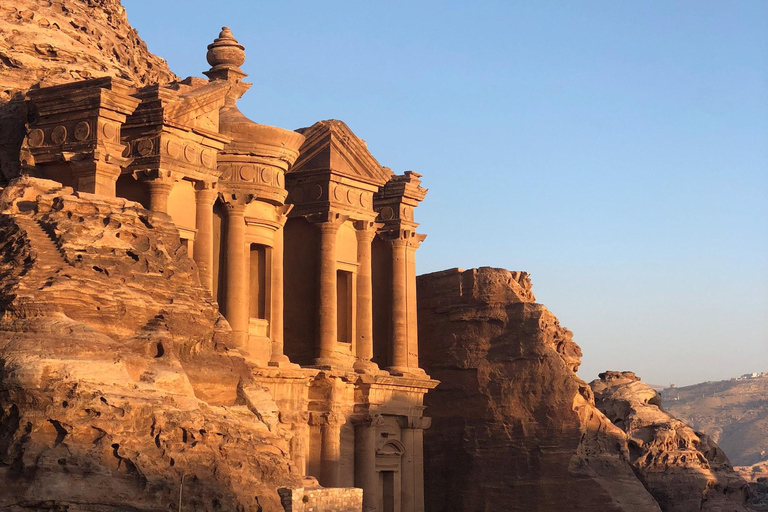 Au départ d'Amman : excursion d'une journée à (Madaba - Nebo - Petra)