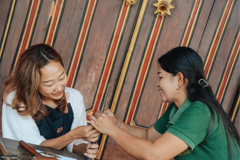 Ubud: Private Silver Jewelry Class & Waterfall Tour