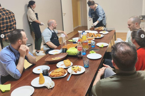 Atelier de cuisine sicilienne à Berlin avec boissons à volontéMenu poisson Berlin