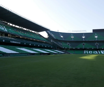 Seville: Real Betis Tour at the Benito Villamarín Stadium