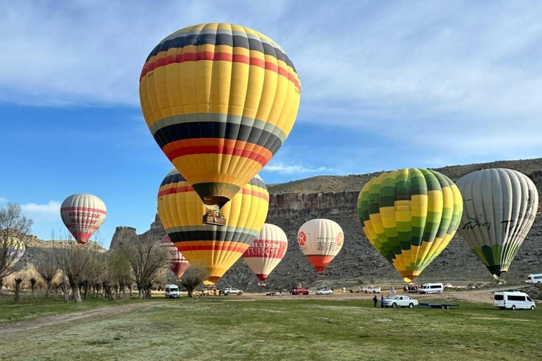 Cappadocia: Hot Air Balloon Ride over Ihlara Valley