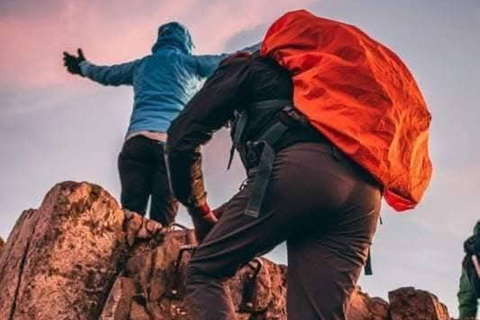 Nairobi: 4-Day Mount Kenya Trek with Accommodation