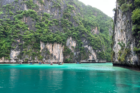 From Khao Lak: Phi Phi, Maya bay & Khai island Day Trip