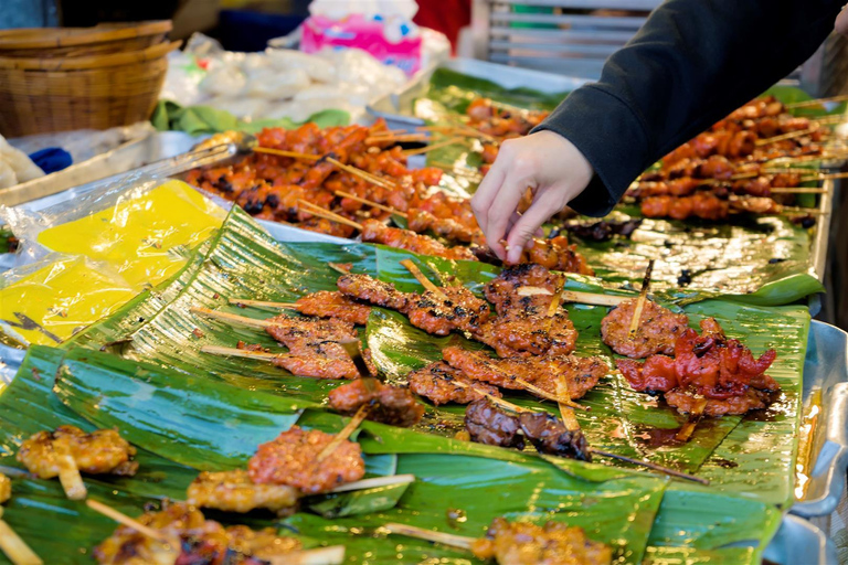 Smak Bangkoku: 3-godzinna uczta kulinarna w ChinatownBangkok: Chinatown Street Food Tour (ponad 10 degustacji)