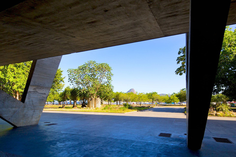 Rio de Janeiro: Modern Architecture Experience with Guide
