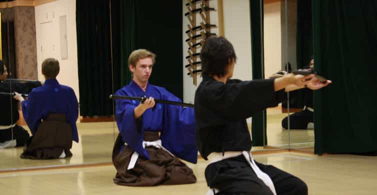 Kyoto: Samurai Sword Class by Experts in Traditional Arts photo 9