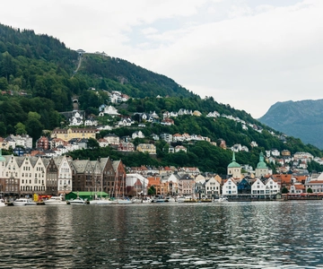 Bergen: Guidad minibusstur med fotostopp