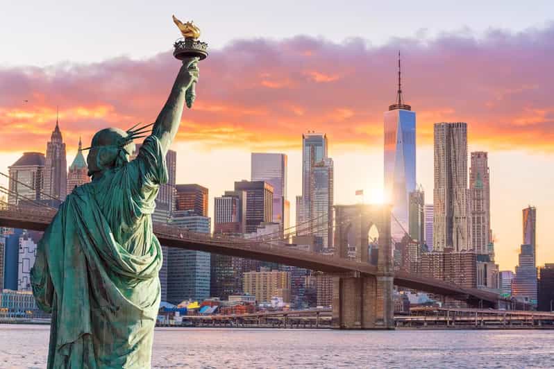 Statue of Liberty & Empire State Building 5-hour Tour by Car 