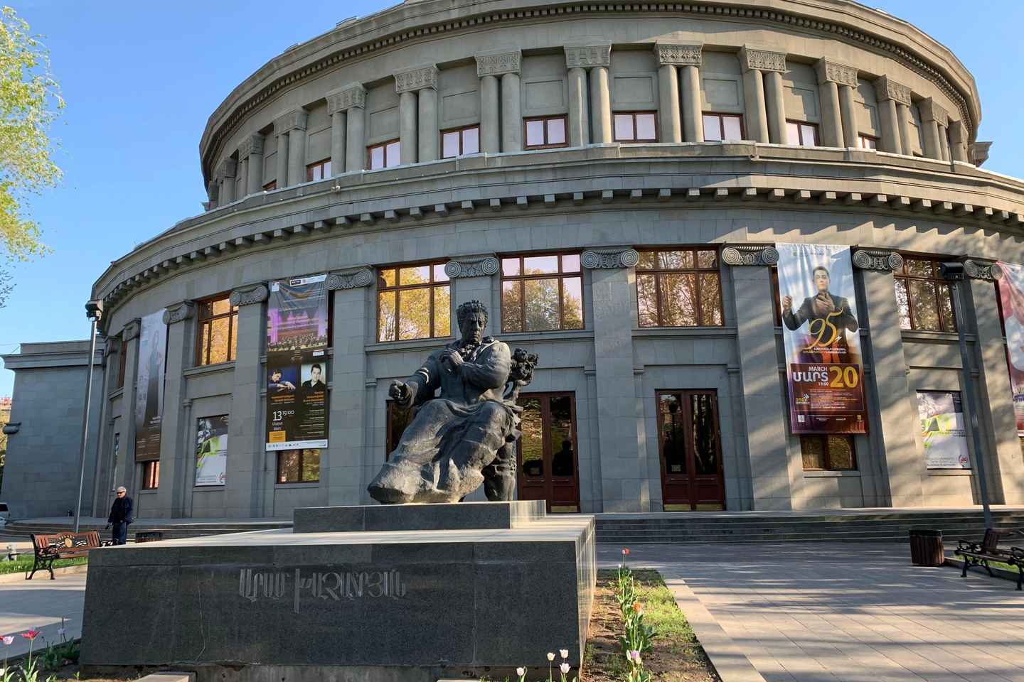 Yerevan City Tour: Discover an Old and New Yerevan