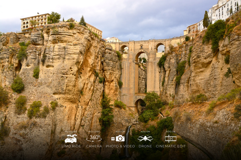 Vanuit Marbella: privé 360°-tour in een Tesla X naar RondaVanuit Marbella: privé 360°-tour met Tesla X naar Ronda