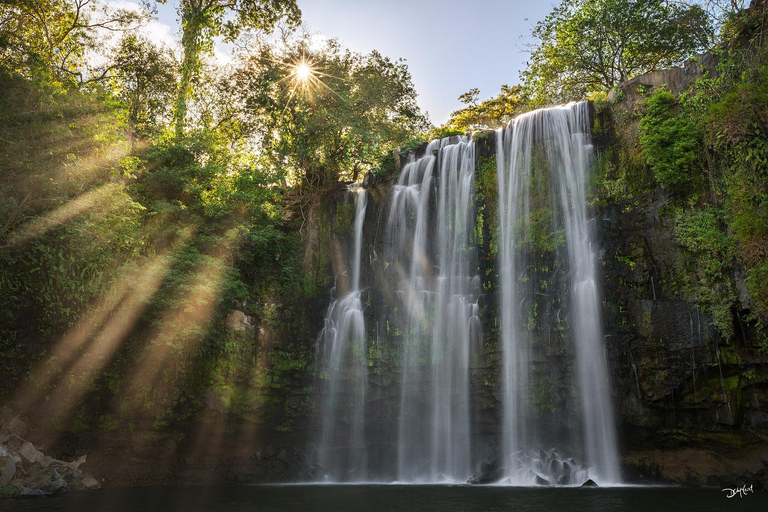 Guanacaste: Sloth Sanctuary and Waterfall Adventure