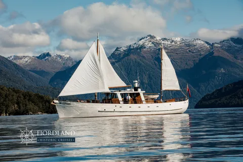 Lago Te Anau: Crucero en barco de 3 horas con paseo guiado