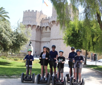 Tur de vizitare a orașului Valencia cu Segway în grup