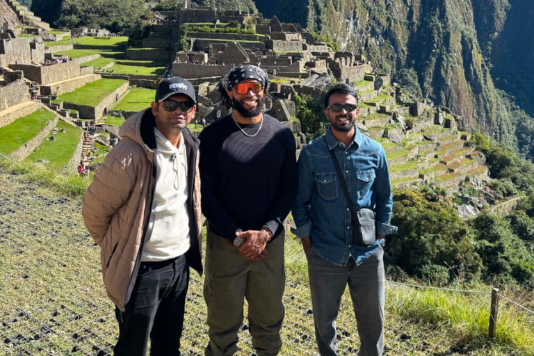 From Cusco: Machu Picchu 1-Day Tour with Entrance Circuit 3