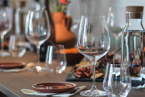 Vinho & Friends: A Tasting of Portuguese Wines at the Walderdorffer Hof Vinho & Friends: A Tasting of Portuguese Wines at Walderdorffer Hof