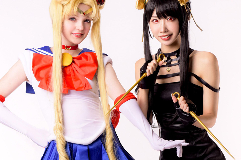 Osaka: Anime Character Cosplay Photoshoot