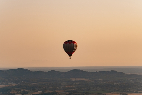 Mallorca: 1-stündige Heißluftballon-FahrtMallorca: 1-stündige Heißluftballon-Fahrt - Sonnenuntergang