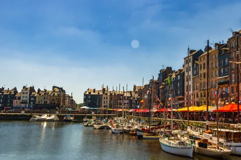 Från Le Havre: Honfleur och Deauville, charmiga kuststäder