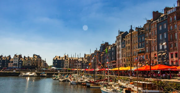 Von Le Havre aus: Die Küstenorte Honfleur und Deauville