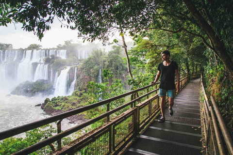 Privétour naar de watervallen van Iguazu, Groot avontuur op boten vanuit BAPrivétour naar de watervallen van Iguazu, Groot avontuur op boten