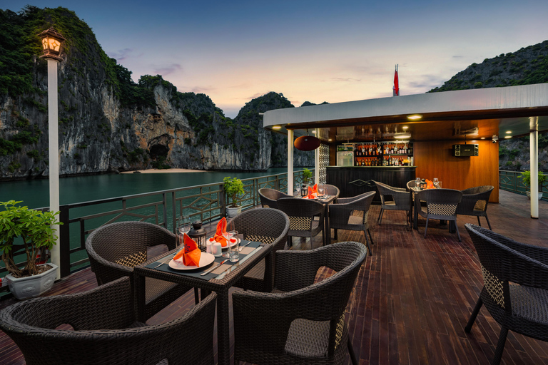 2 Dagen/1 Nacht Tour met Halong La Pandora Boutique Cr