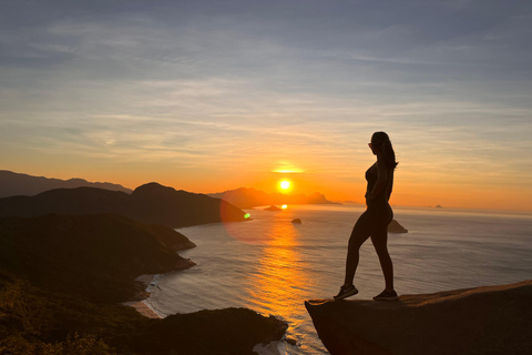 Sunrise at Pedra do Telégrafo: Guide, transportation, and photos included Sunrise at Pedra do Telégrafo: Guide, transport and photos included