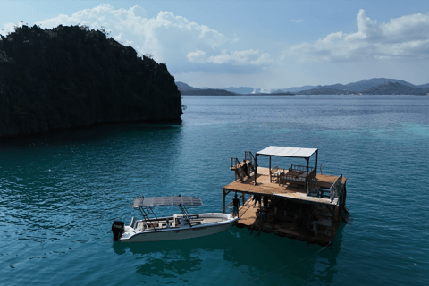 Coron Private Speedboat Tour with Exclusive Lagoon Lunch