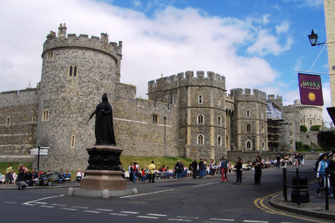 Excursão privada ao palácio de Hampton Court no Castelo de Windsor com ingresso