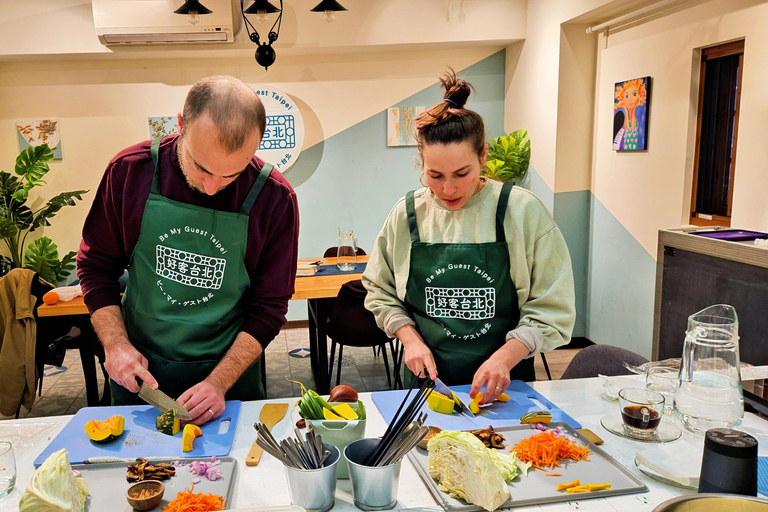 Tajpej: Wycieczka po targu Dadaocheng i tajwańska lekcja gotowania