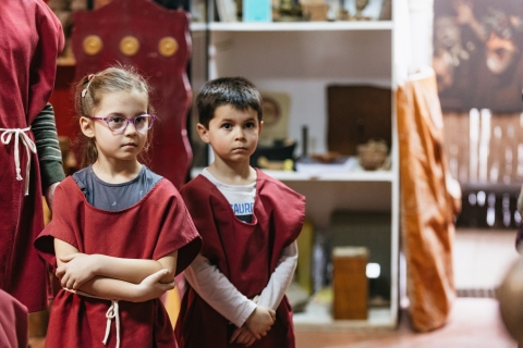 Rzym: 2-godzinna wizyta w szkole gladiatorówRzym: 2 godziny w szkole gladiatorów dla dzieci i dorosłych