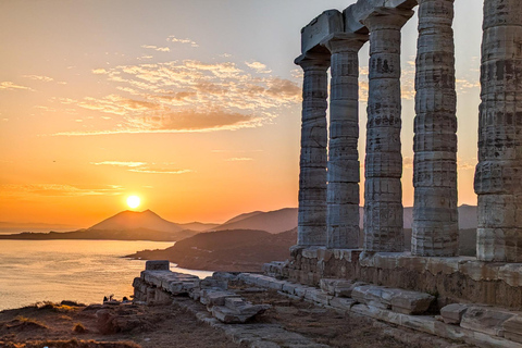 Visite privée de Sounion : juste votre groupe et des photos professionnellesVisite privée de Sounion : uniquement votre groupe et des photos professionnelles