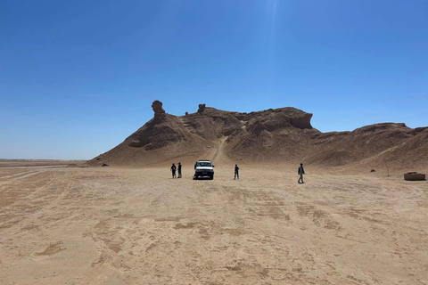 From Kairouan: 2-Day Sahara Tour with Hotel Stay 2-Day Sahara Desert Tour
