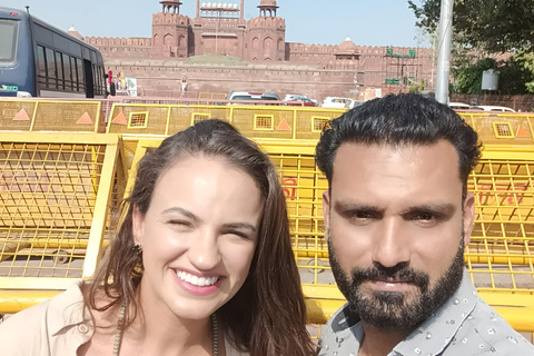 Delhi: Red Fort Skip-the-Line Tour with Hotel Pickup & Drop Only Professional Tour Guide