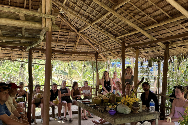 El Nido, Sibaltan: Local Organic Farm Tour & Product Tasting Farm Tour: 2 to 5