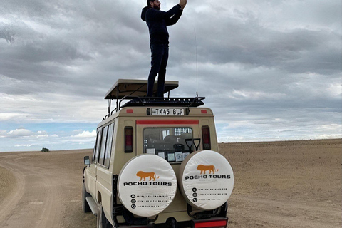 Serengeti: 3-Day Migration Safari with Hot Air Balloon Ride