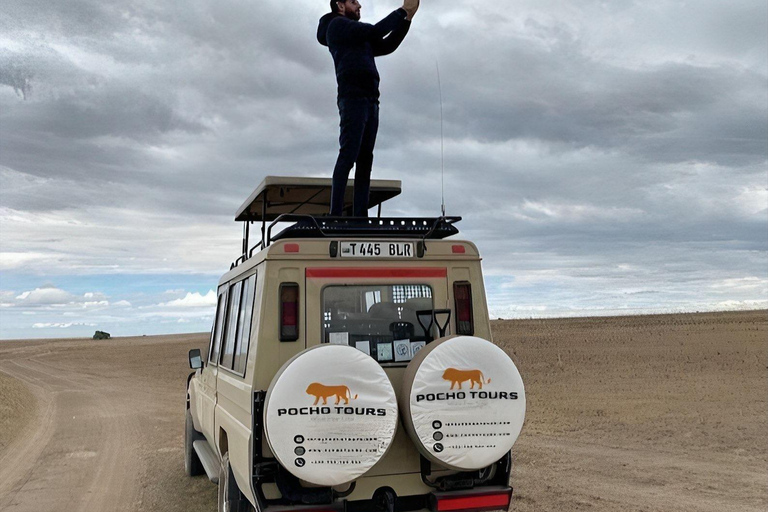 Serengeti: 3-Day Migration Safari with Hot Air Balloon Ride