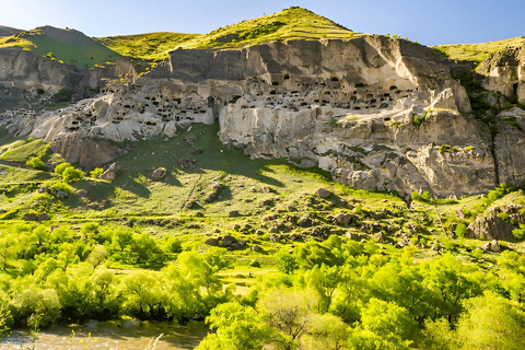 From Tbilisi: Mtskheta, Vardzia, and Borjomi Day Trip