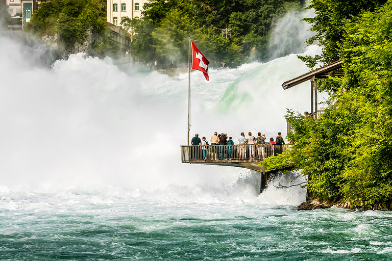 Rijnwatervallen: Bustocht vanuit ZürichRijnwaterval: bustour vanuit Zürich