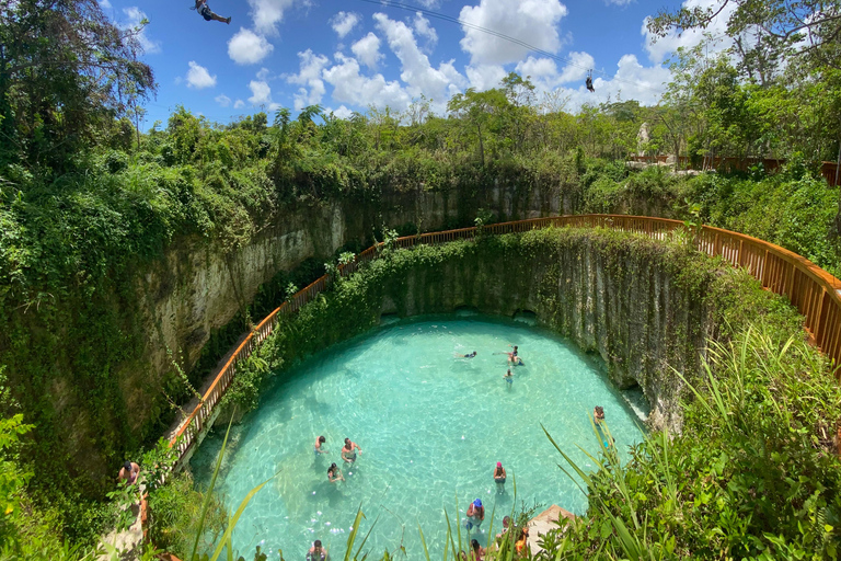 Zip line Mega Splash