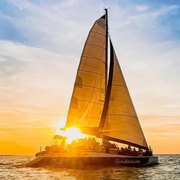 Darwin: Luxury Sunset Sail Tapas & Bottomless Sparkling Wine