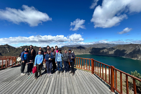 Quito: 7-Days Avenue of Volcanoes Tour with Guide