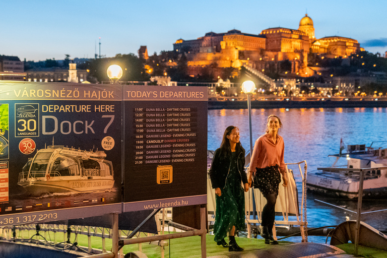 Budapest: cena y crucero por el Danubio con música en vivoCena de 3 platos