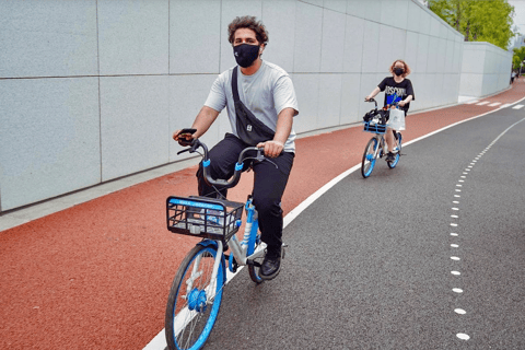 Shanghai Half-Day Bike Tour along East Bank of Huangpu River