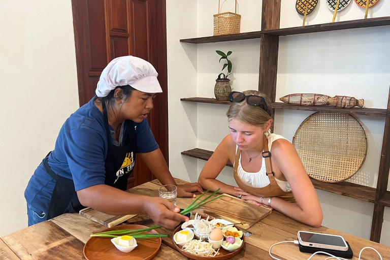 Phuket (Bang Tao): Thai Cooking Class & Market Tour option Phuket (Bang Tao): Morning Thai Cooking Class & Market Tour