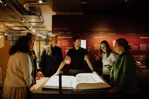 Nuremberg: "Christmas Journey of Discovery" Guided Tour