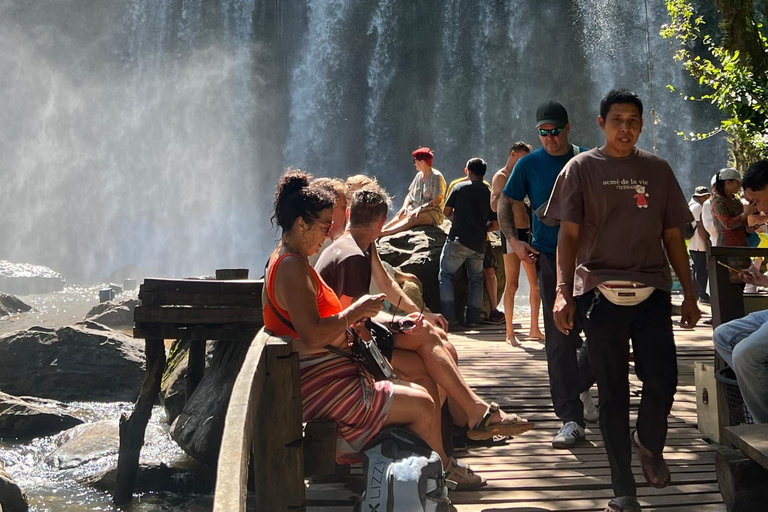 3 Días: Angkor Wat y Descubrimiento de la Campiña