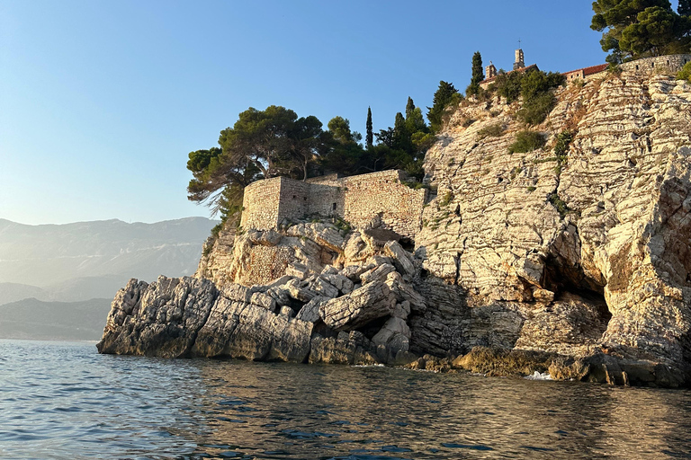 Budva: Privé boottocht van 5 uur: Strand hoppen tour