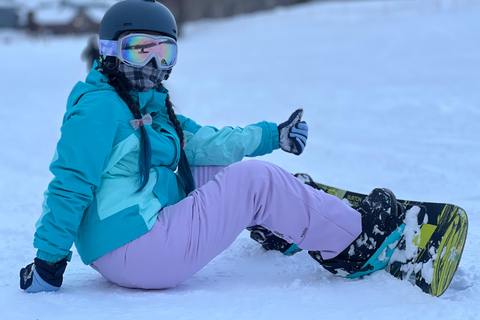 Sapporo: Private Ski & Snowboard Lessons with Hotel Transfer
