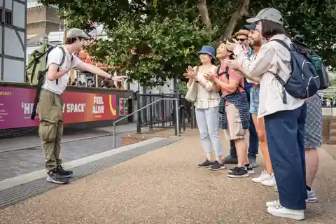 London: 30 Top City Sights Guided Group Walking Tour
