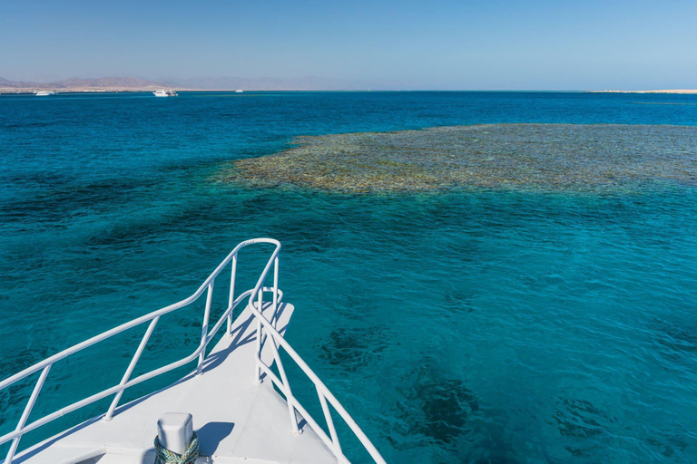 Sharm El Sheikh: Ras Mohamed & White Island Sea Trip, Diving Ras Mohamed, White Island Snorkel Small Package w/Lunch